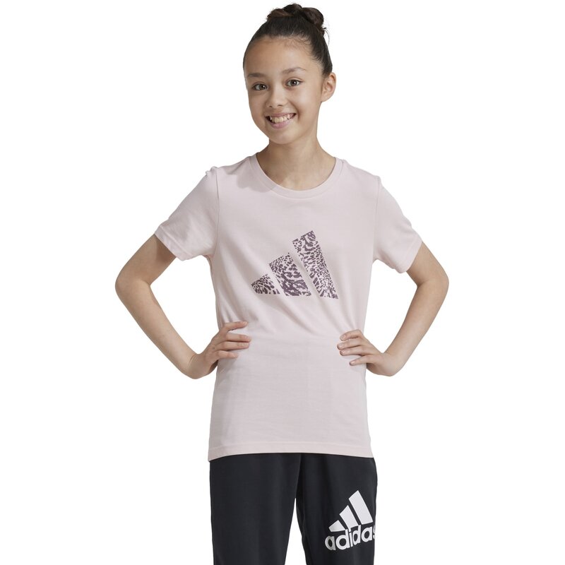 Тренировочная графика на футболке Adidas, цвет sanpin
Тренировочная графика на футболке Adidas, цвет sanpin
