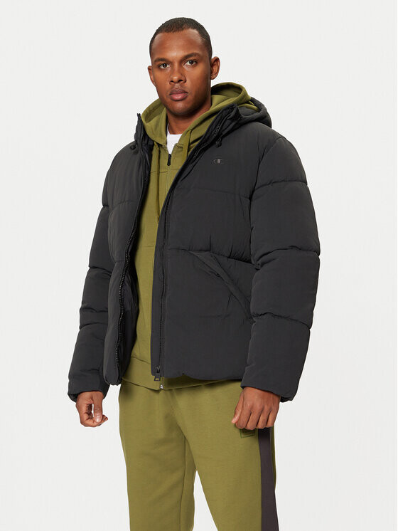 Пуховик стандартного кроя Champion, черный
Пуховик стандартного кроя Champion, черный