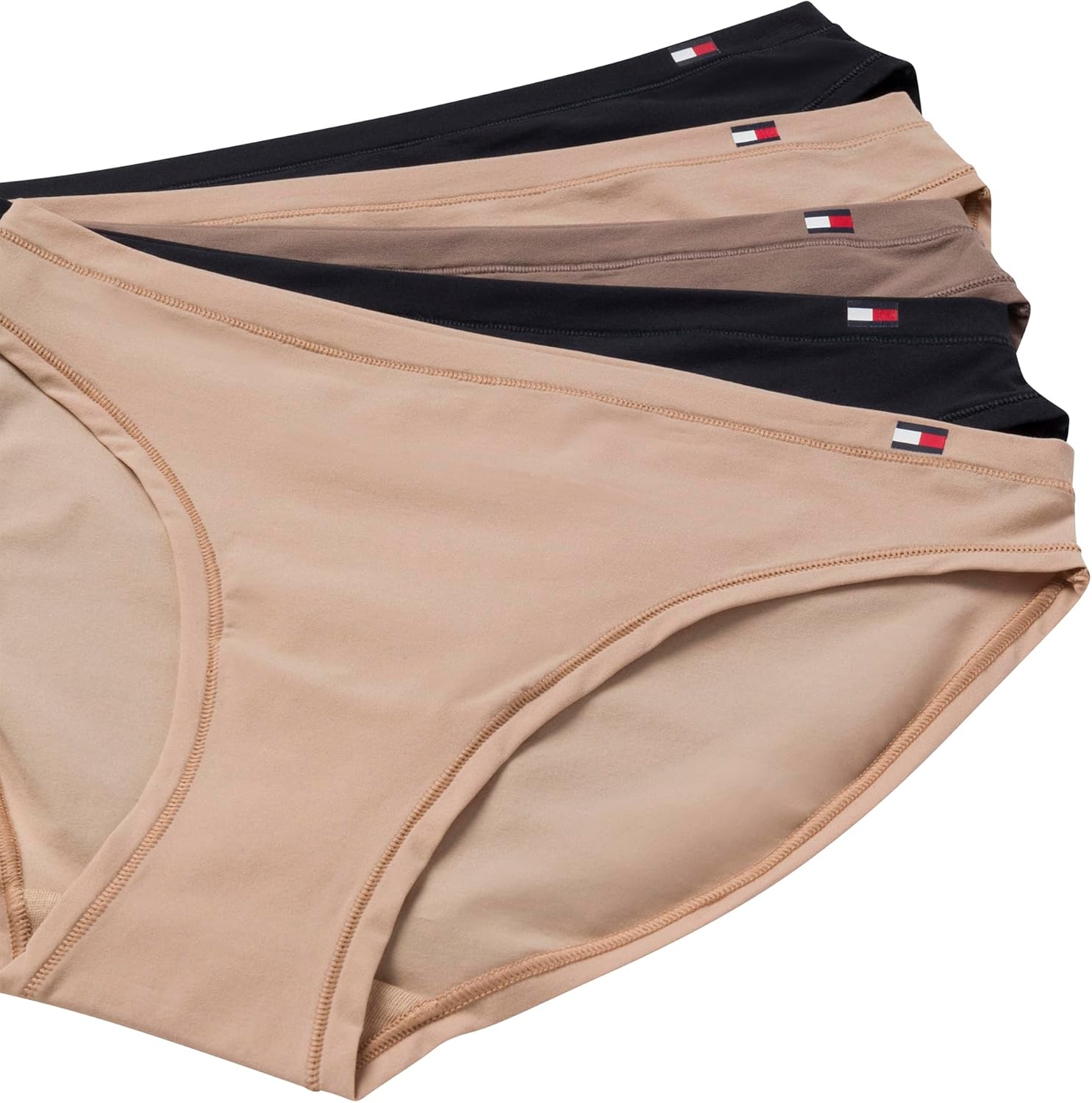 Женское бикини-белье Tommy Hilfiger, упаковка 5 пар, Roebuck/Roebuck/Deep Taupe/Black/Black
Женское бикини-белье Tommy Hilfiger, упаковка 5 пар, Roebuck/Roebuck/Deep Taupe/Black/Black