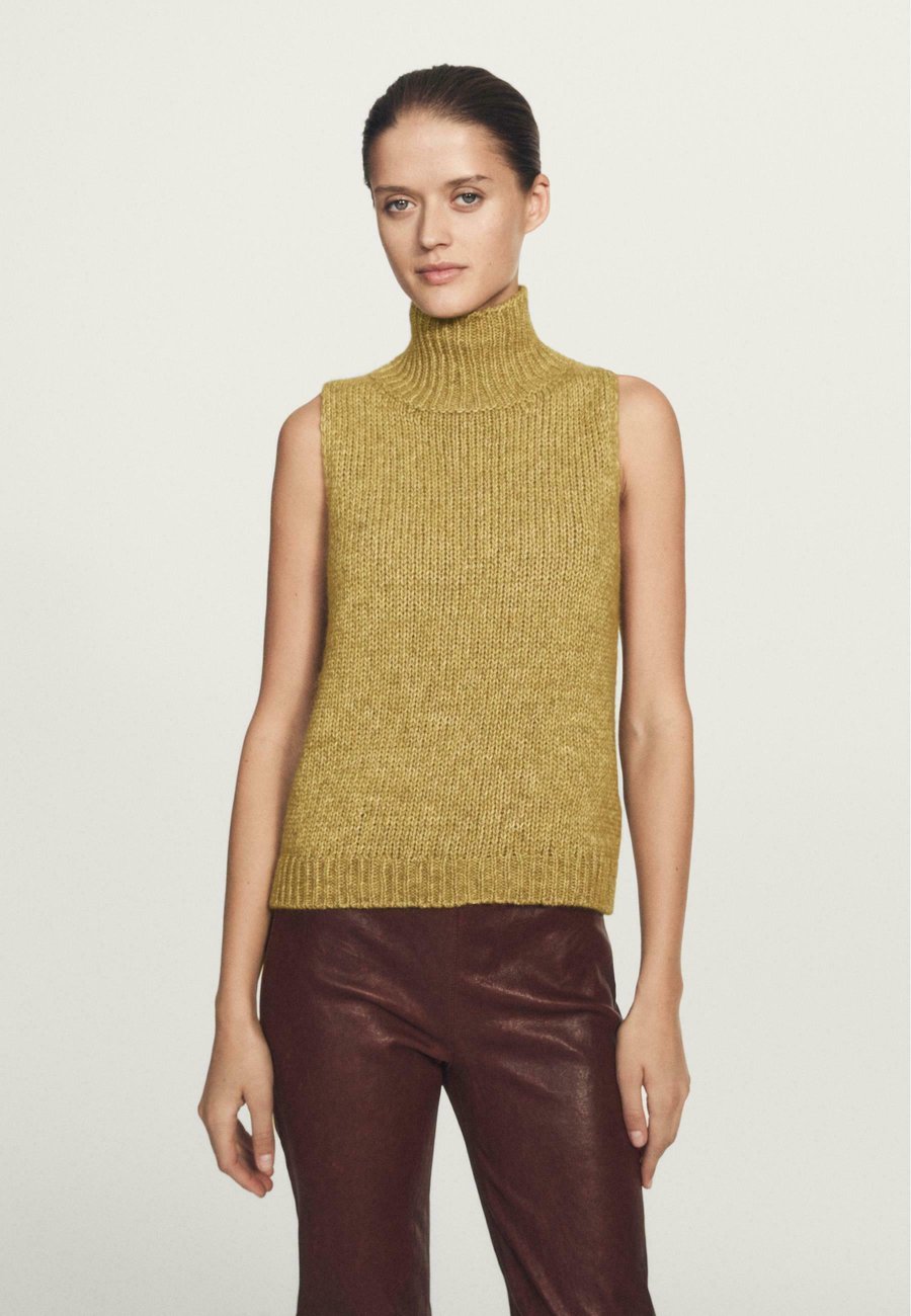 Джемпер Massimo Dutti TURTLENECK, Green/Khaki
Джемпер Massimo Dutti TURTLENECK, Green/Khaki