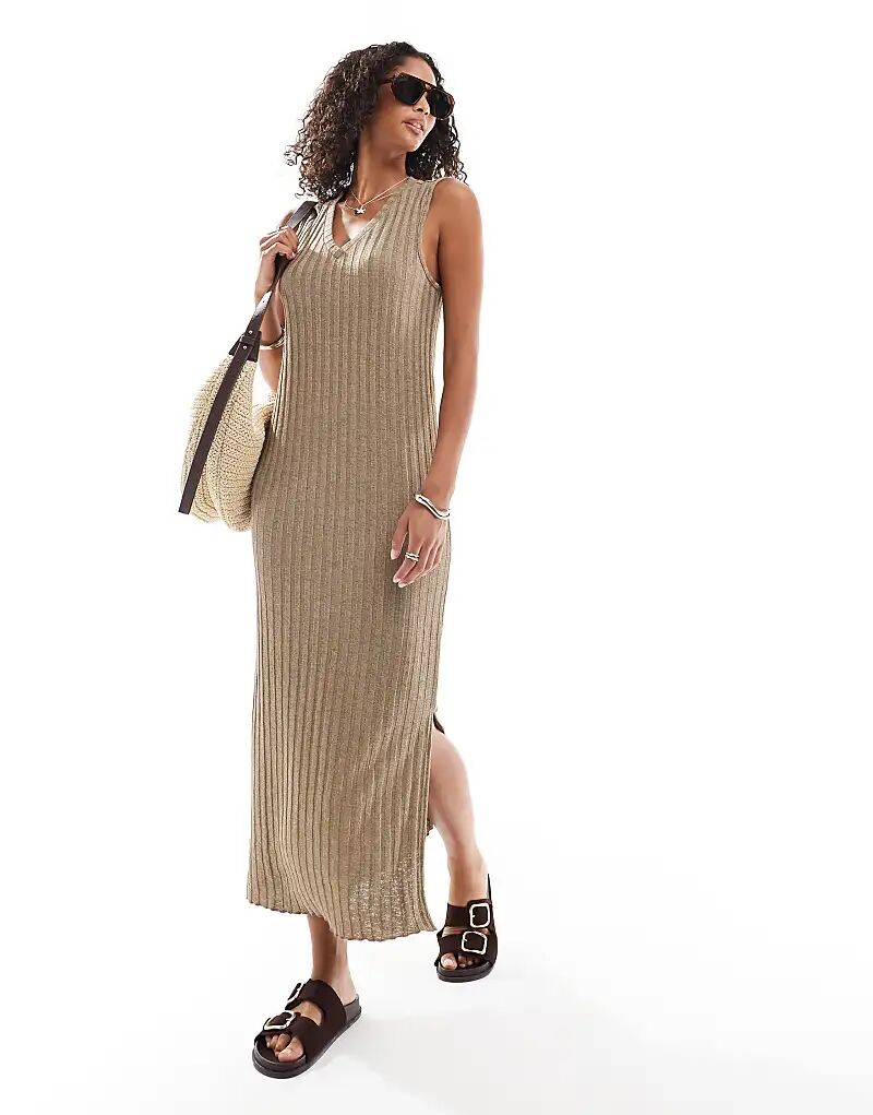 Платье миди Pieces без рукавов с V-образным вырезом бежевого цвета
Платье миди Pieces без рукавов с V-образным вырезом бежевого цвета