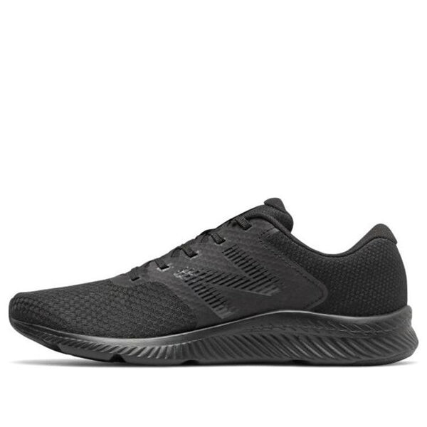 Кроссовки 413 серии New Balance, черный
Кроссовки 413 серии New Balance, черный
