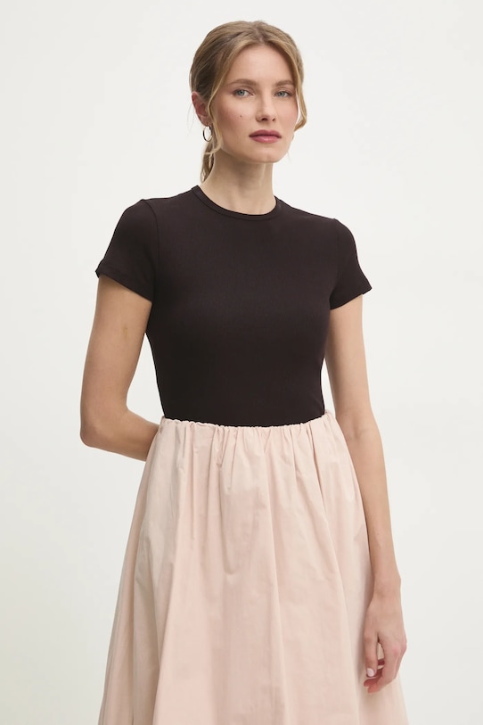 Футболка Answear.Lab, коричневый 
Футболка Answear.Lab, коричневый