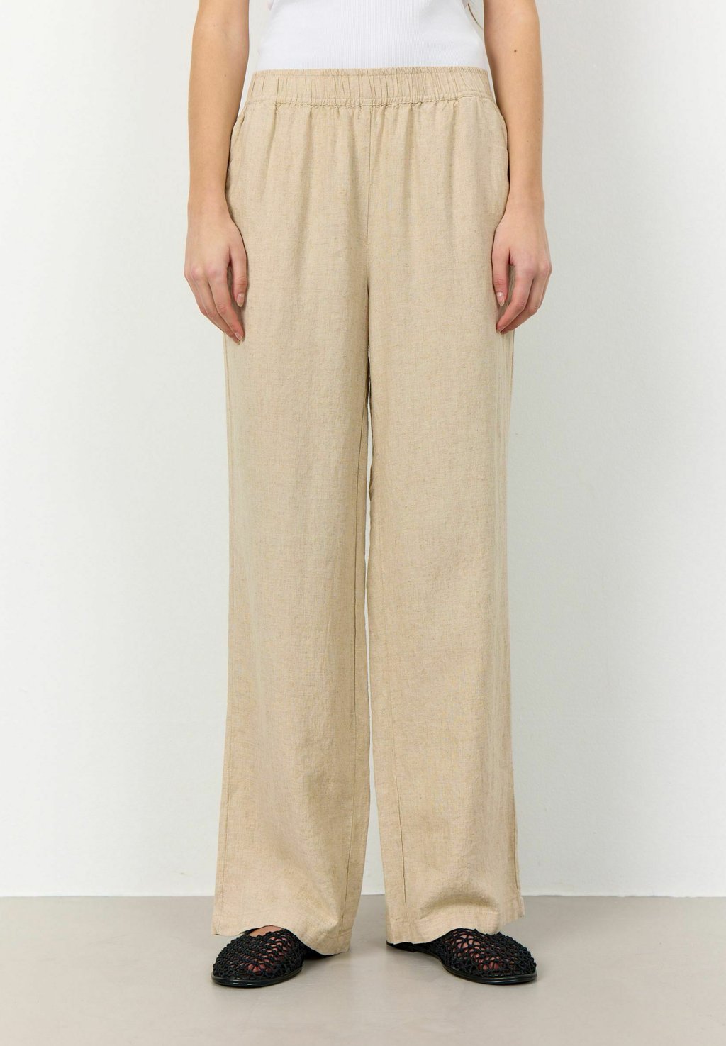 Брюки LR-NAJA 7 Levete Room, бежевый
Брюки LR-NAJA 7 Levete Room, бежевый