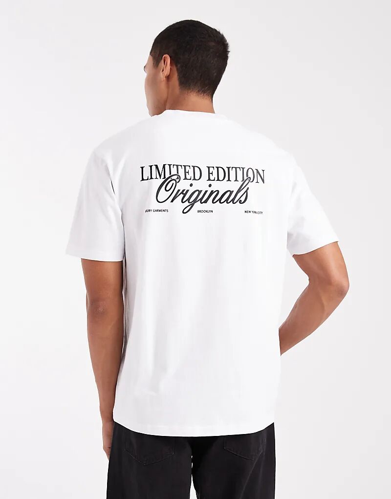 Футболка свободного кроя с оригинальным графическим принтом, белого цвета
Футболка свободного кроя с оригинальным графическим принтом, белого цвета