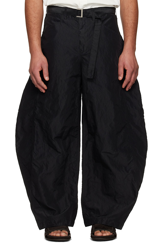 Брюки из обработанного нейлонового твила Sacai, черный
Брюки из обработанного нейлонового твила Sacai, черный