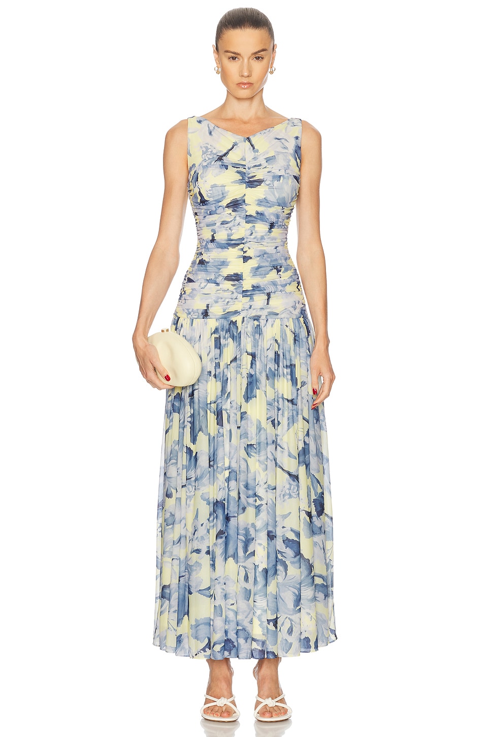 Платье Melia без рукавов с глубоким V-вырезом миди Nicholas, Luna Sky Wildflower
Платье Melia без рукавов с глубоким V-вырезом миди Nicholas, Luna Sky Wildflower