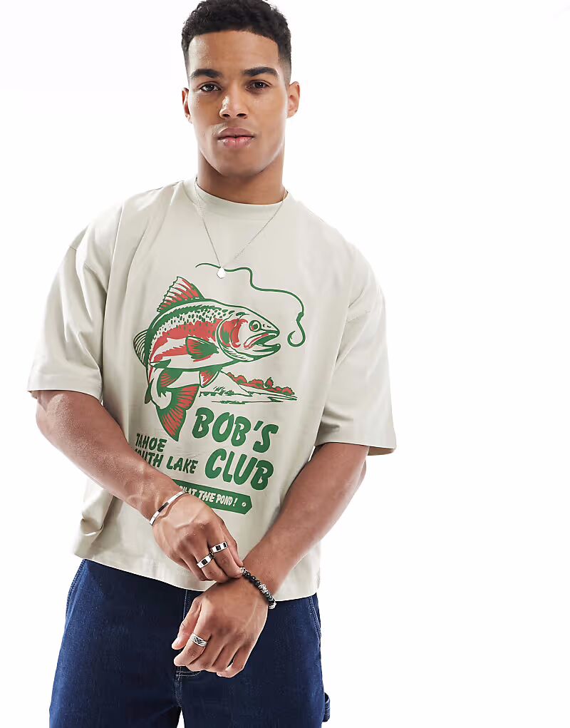 Футболка свободного кроя ASOS DESIGN с принтом рыб бежевого цвета
Футболка свободного кроя ASOS DESIGN с принтом рыб бежевого цвета