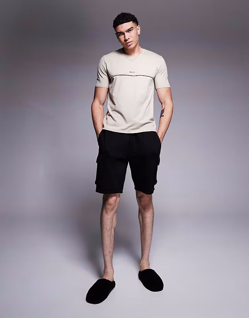 BOSS Bodywear - Футболка прямого кроя с логотипом светло-бежевого цвета
BOSS Bodywear - Футболка прямого кроя с логотипом светло-бежевого цвета