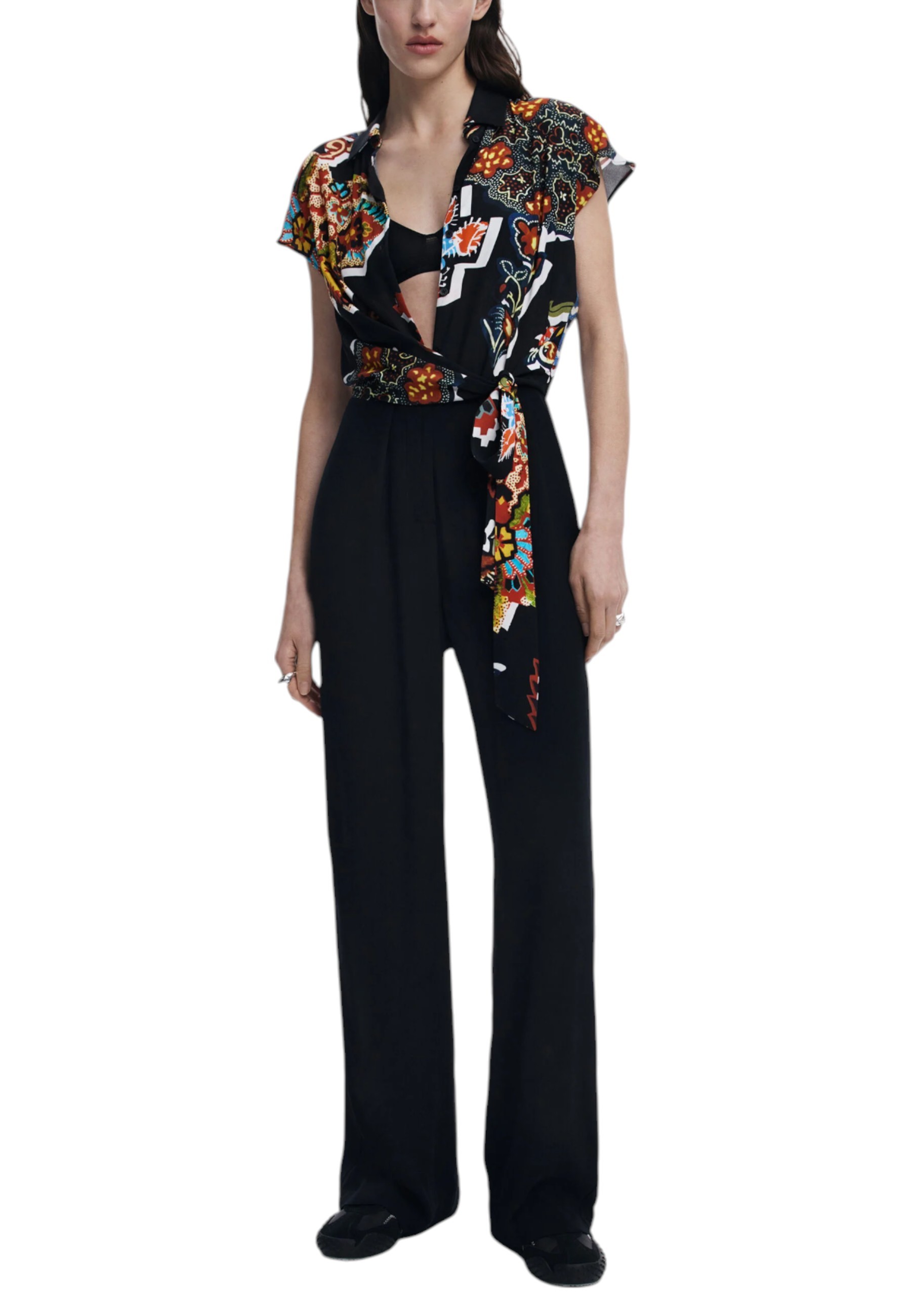 Комбинезоны Desigual
Комбинезоны Desigual