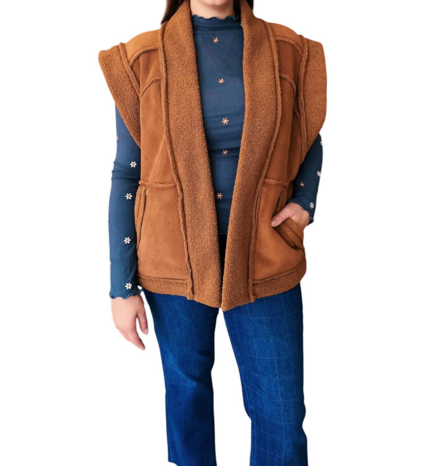 Ниа жилет в ирис TCEC, Toffee
Ниа жилет в ирис TCEC, Toffee