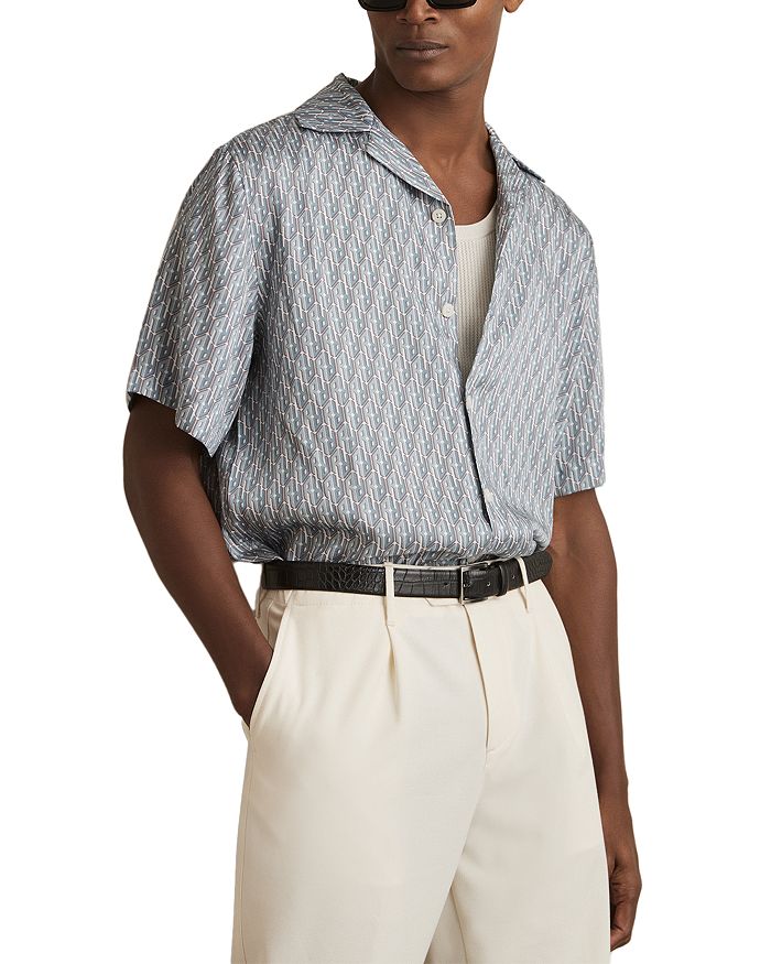 Рубашка в кубинском стиле с принтом Monogram Relic REISS, синий
Рубашка в кубинском стиле с принтом Monogram Relic REISS, синий