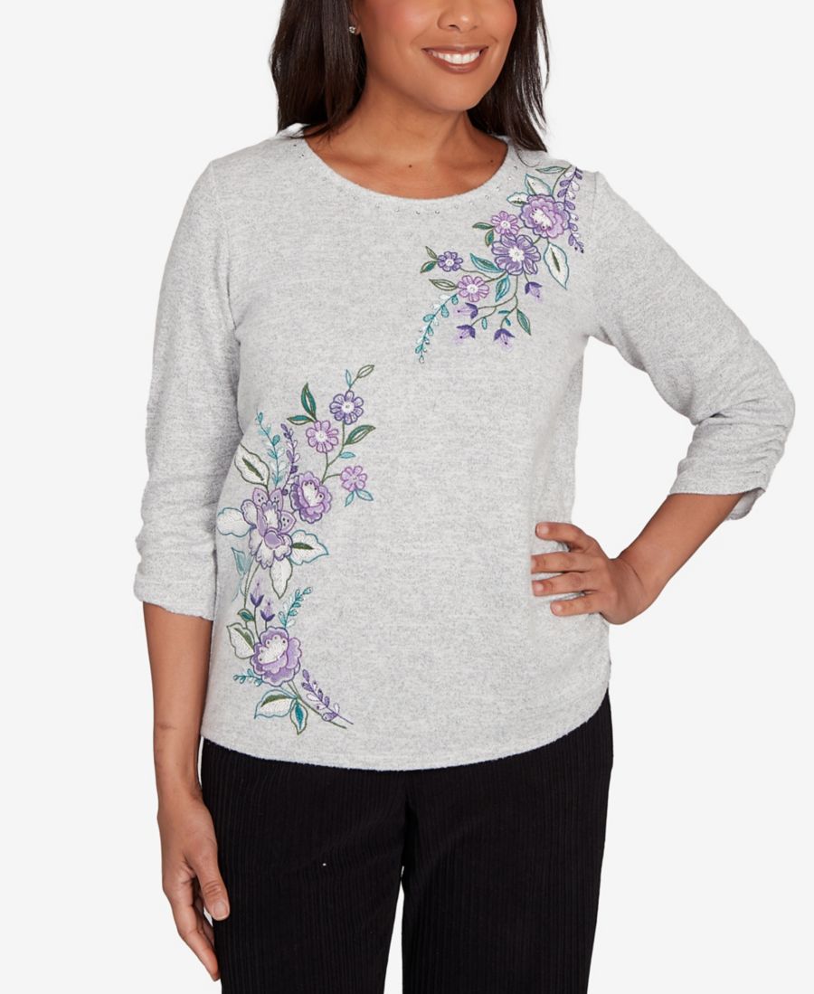 Женский топ Lake Champlain с вышитыми цветами и боковой драпировкой Alfred Dunner, Gray
Женский топ Lake Champlain с вышитыми цветами и боковой драпировкой Alfred Dunner, Gray