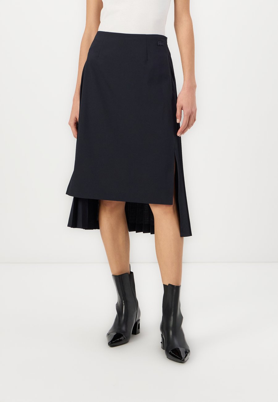 Юбка Lacoste A-line skirt, Abysm/Dark Blue
Юбка Lacoste A-line skirt, Abysm/Dark Blue
