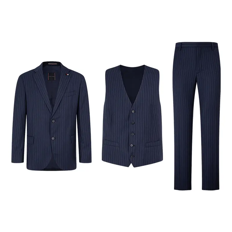 Tommy Hilfiger Мужской деловой костюм темно-синий
Tommy Hilfiger Мужской деловой костюм темно-синий