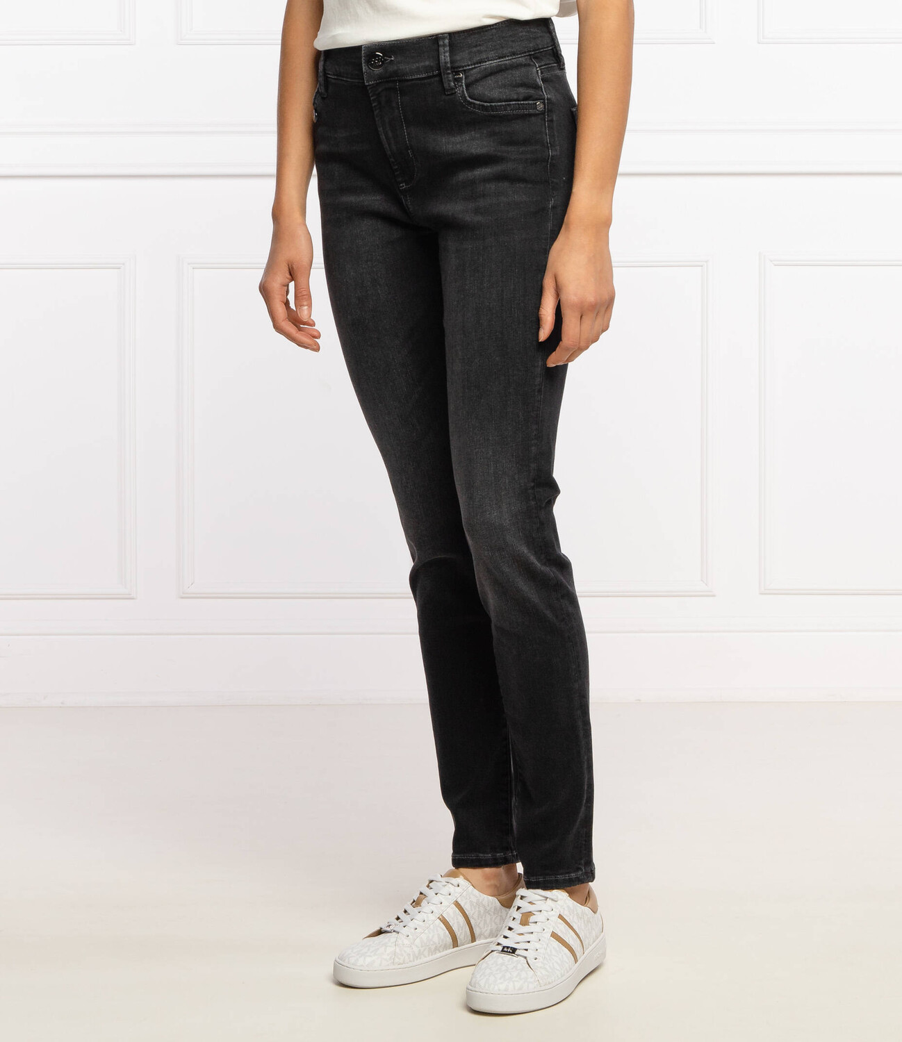 Джинсы Joop! slim fit denim, цвет grafite
Джинсы Joop! slim fit denim, цвет grafite