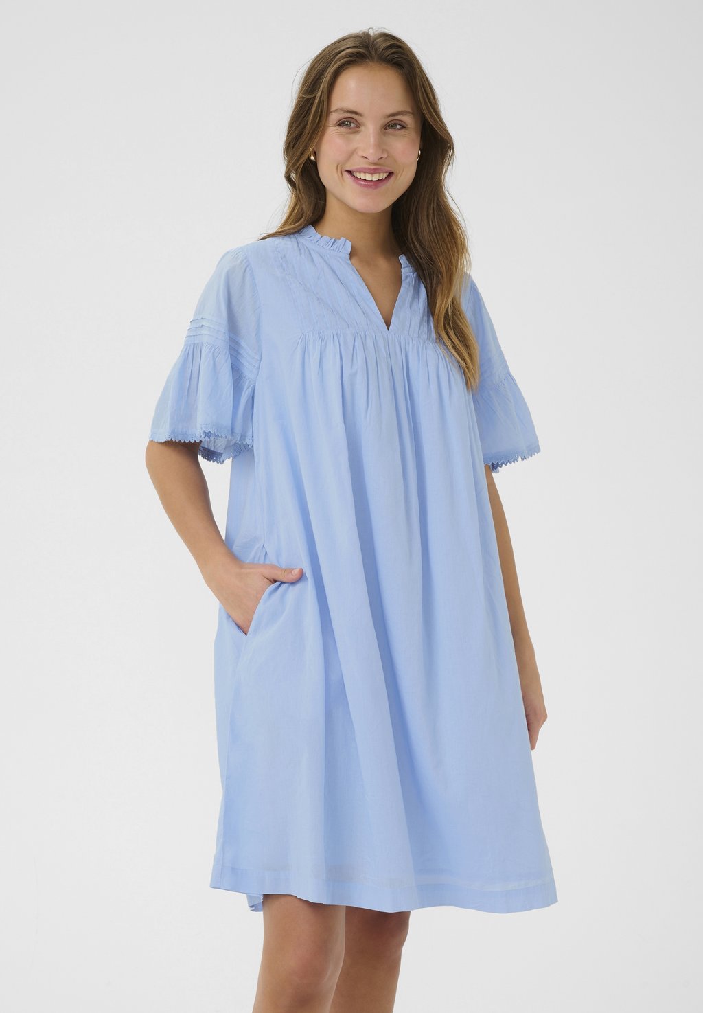 Повседневное платье Culture, светло-голубой
Повседневное платье Culture, светло-голубой