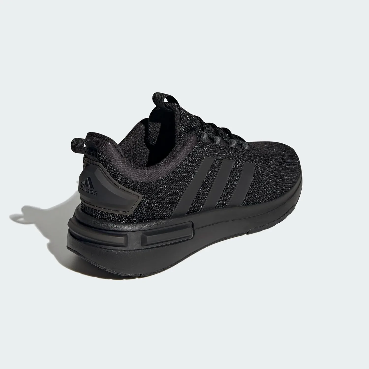 Мужские кроссовки Adidas Racer Tr23, черный
Мужские кроссовки Adidas Racer Tr23, черный