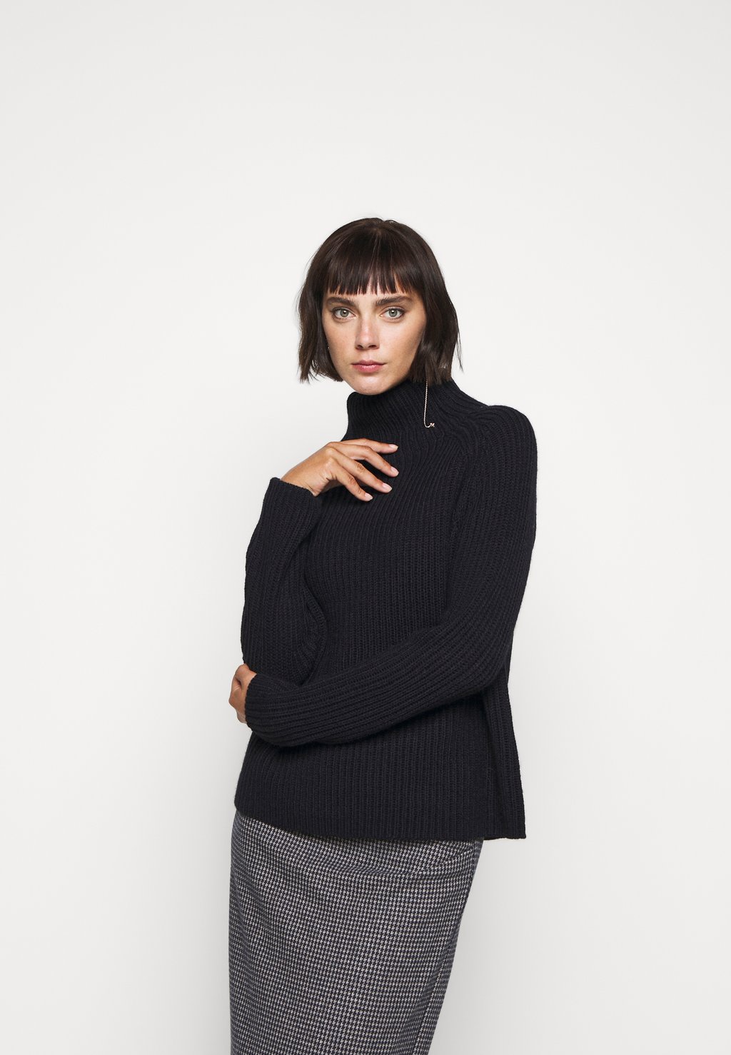 Джемпер ARWEN DRYKORN, темно-синий
Джемпер ARWEN DRYKORN, темно-синий