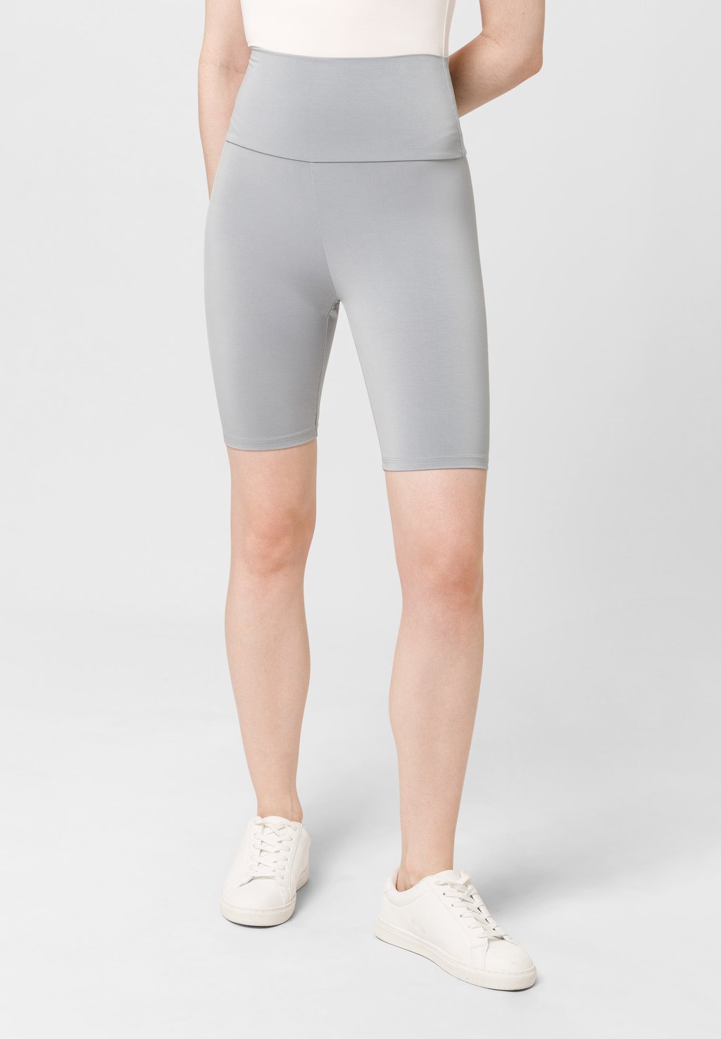 Леггинсы LUNA - Shorts Les Lunes, сине-серый
Леггинсы LUNA - Shorts Les Lunes, сине-серый