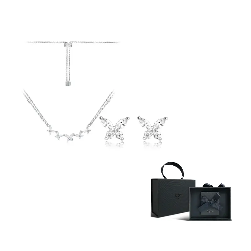 Apm Monaco Серебряное колье 925 пробы
Apm Monaco Серебряное колье 925 пробы