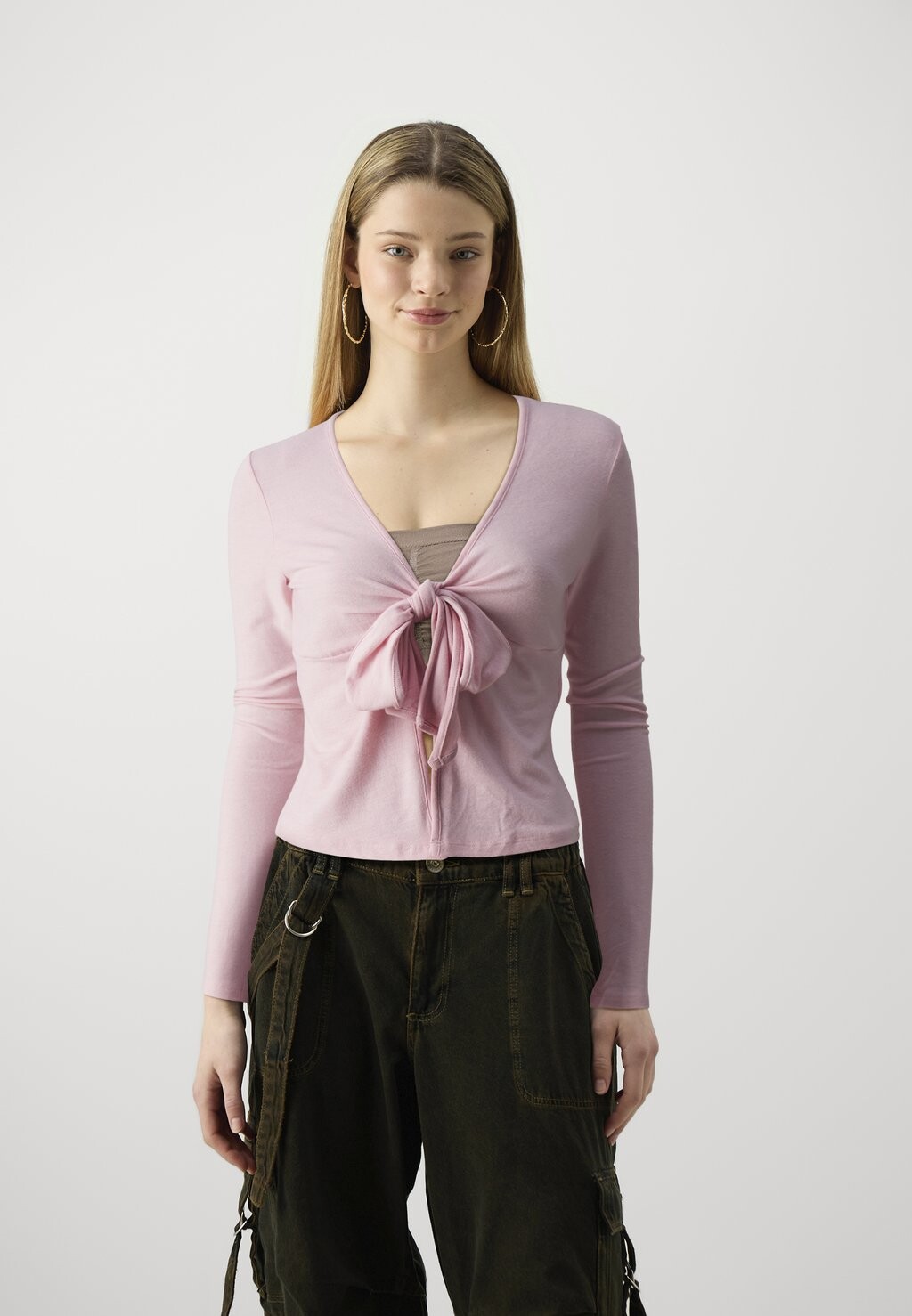 Топ с длинными рукавами Onlamera ONLY, выбеленный лиловый
Топ с длинными рукавами Onlamera ONLY, выбеленный лиловый