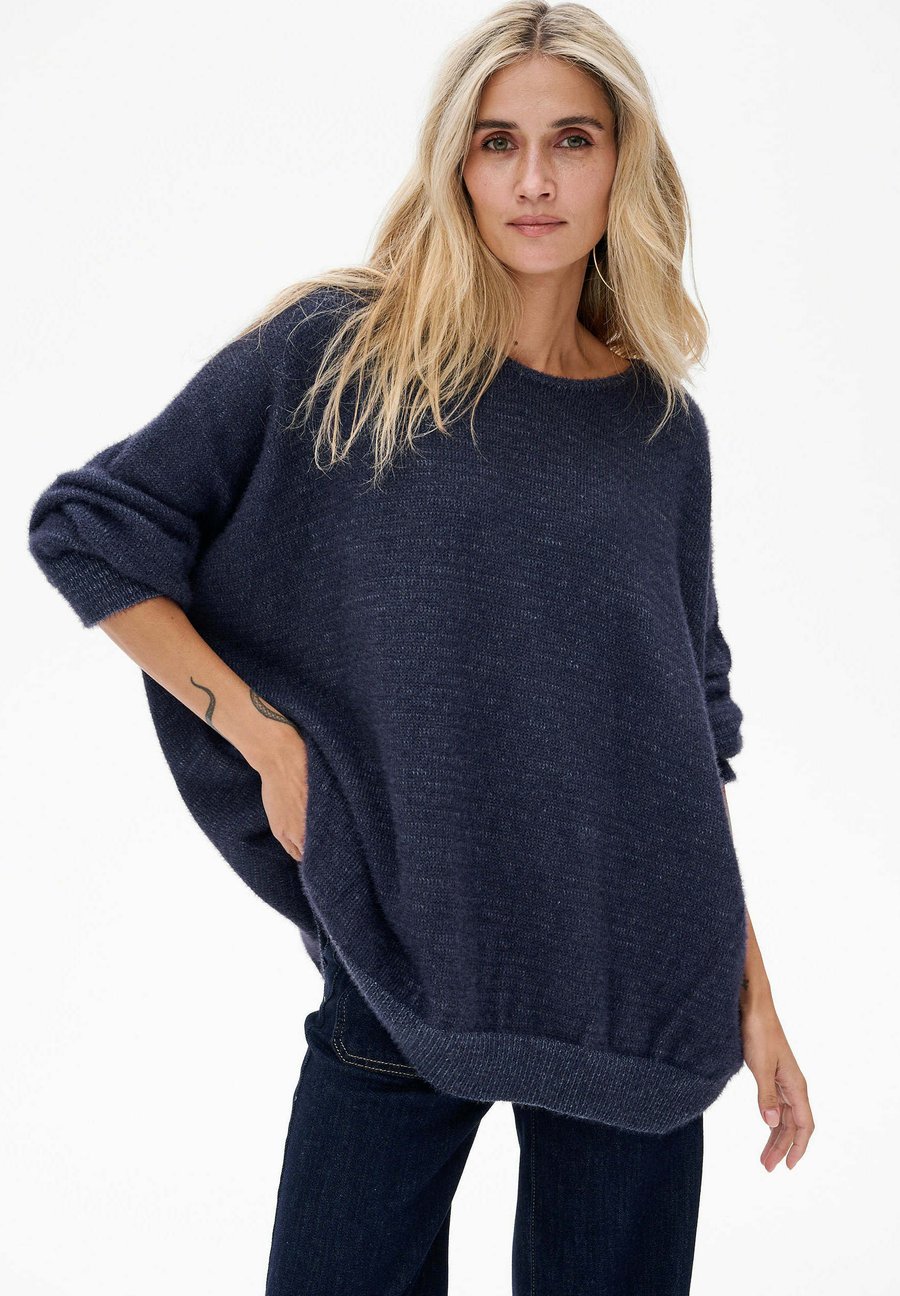 Джемпер blue shadow DRE, Blue
Джемпер blue shadow DRE, Blue