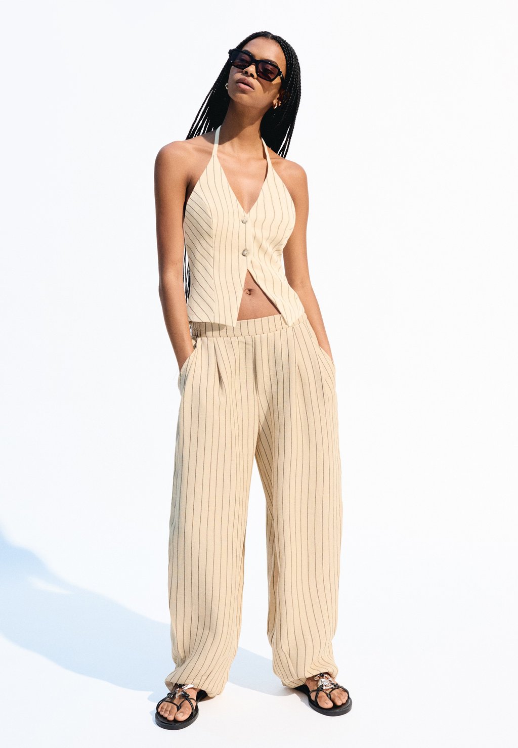 Брюки Bershka, коричневый
Брюки Bershka, коричневый