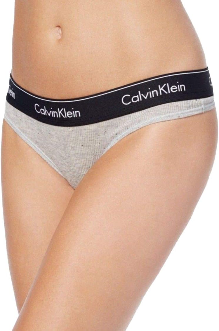 Женские современные хлопковые стринги в рубчик Calvin Klein, Heather Grey(Qf4113-031)/Black
Женские современные хлопковые стринги в рубчик Calvin Klein, Heather Grey(Qf4113-031)/Black