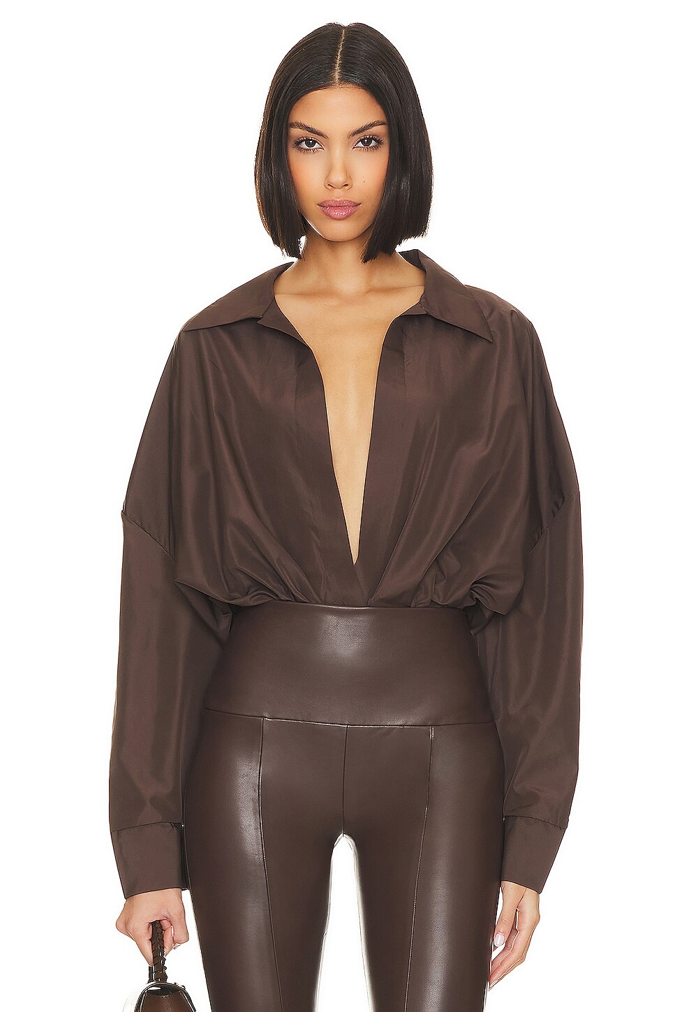 Боди Norma Kamali Oversized Boyfriend Shirt, цвет Chocolate 
Боди Norma Kamali Oversized Boyfriend Shirt, цвет Chocolate