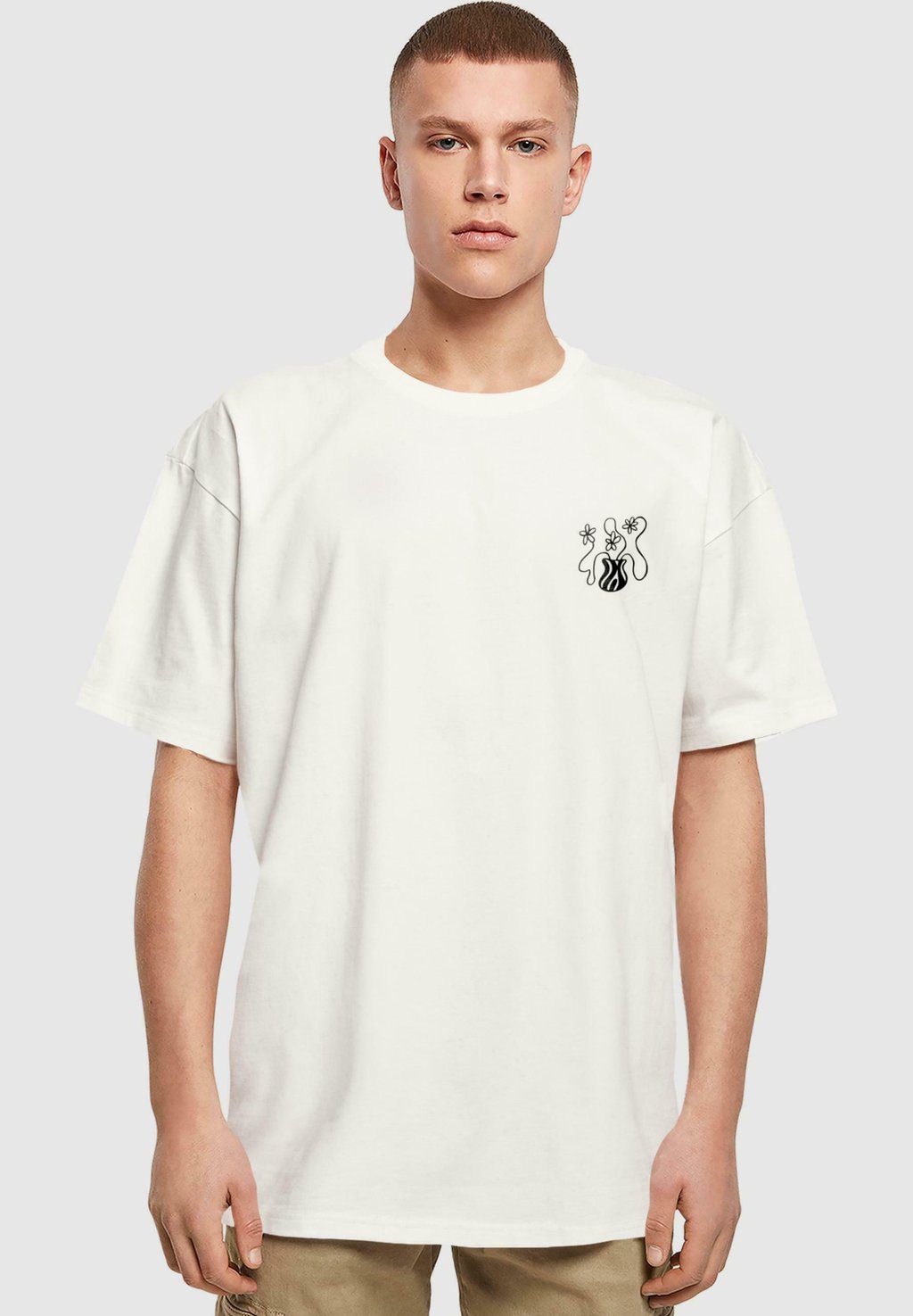 Футболка с принтом FLOWER BLOOM Merchcode, бежевый
Футболка с принтом FLOWER BLOOM Merchcode, бежевый