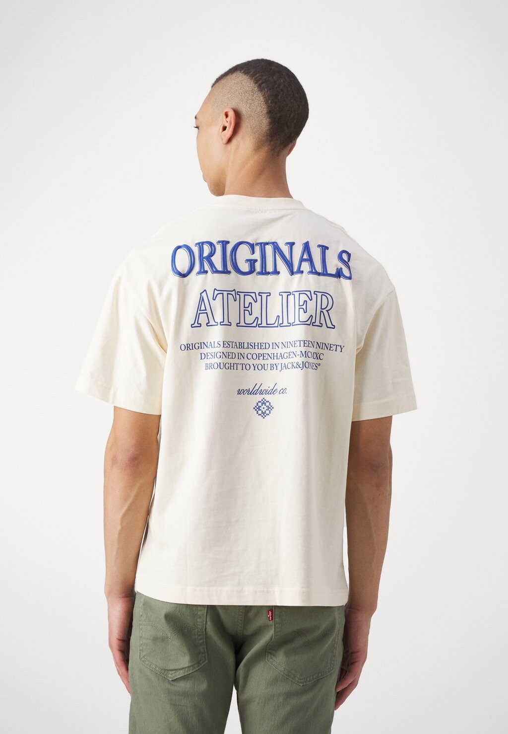 Футболка с принтом Jorsantorini Back Ss Crew Neck Jack & Jones, сливочный
Футболка с принтом Jorsantorini Back Ss Crew Neck Jack & Jones, сливочный