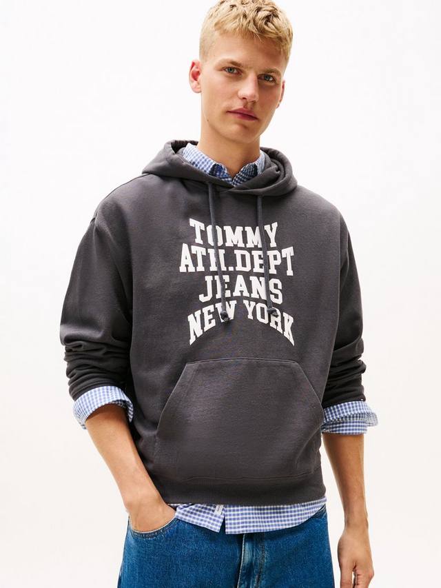 Толстовка Tommy Jeans с хлопковым логотипом Tommy Hilfiger, Washed Black
Толстовка Tommy Jeans с хлопковым логотипом Tommy Hilfiger, Washed Black