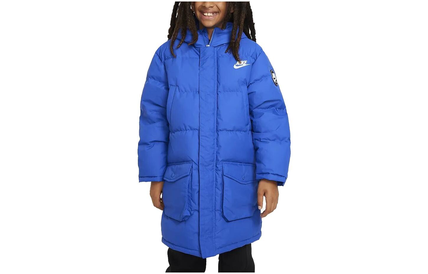 Детские пуховики/жилеты Nike, цвет Game Royal
Детские пуховики/жилеты Nike, цвет Game Royal