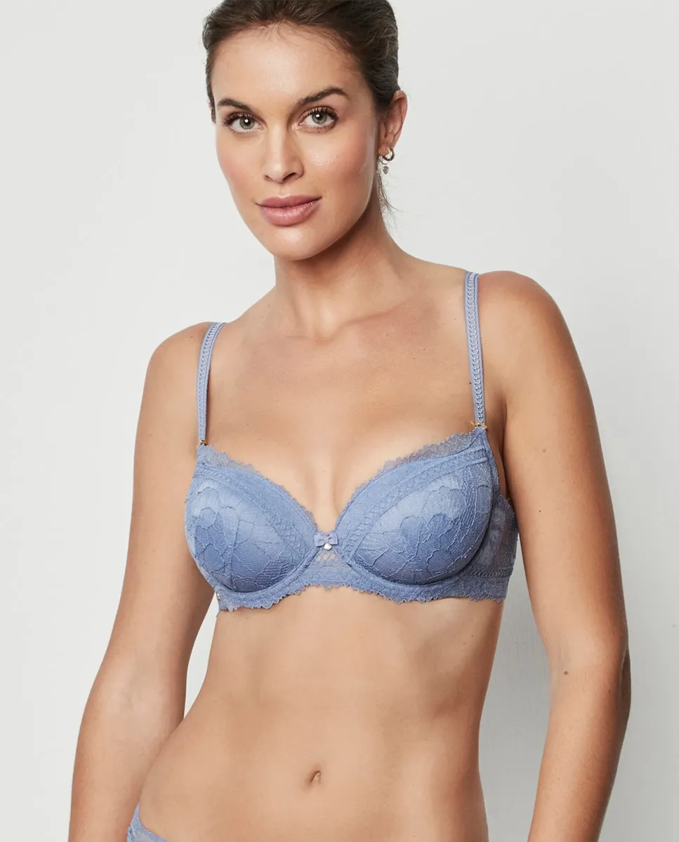 Формованный бюстгальтер с пеной и косточками Selmark, синий
Формованный бюстгальтер с пеной и косточками Selmark, синий
