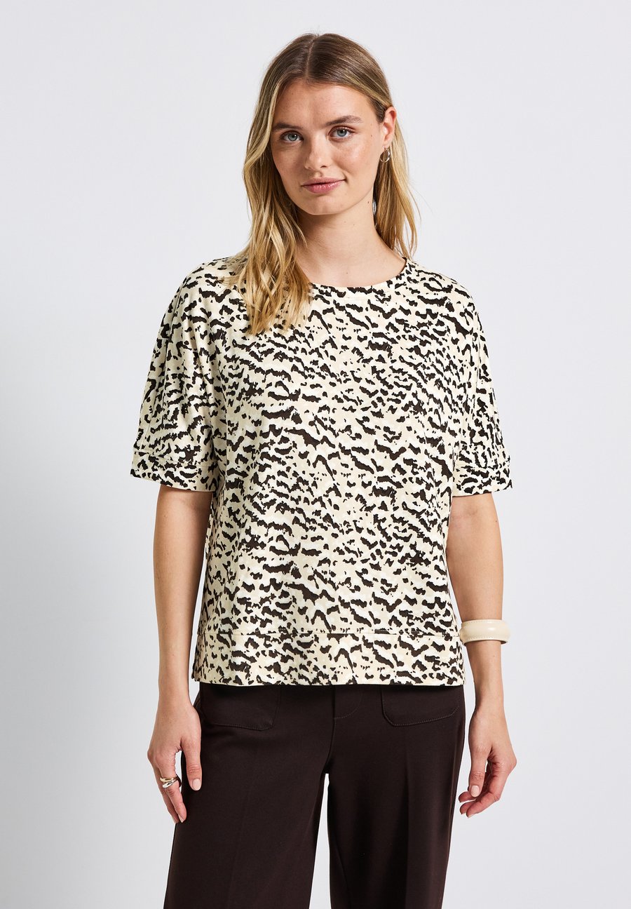 Футболка Street One GEMUSTERTES BATWING, Beige
Футболка Street One GEMUSTERTES BATWING, Beige