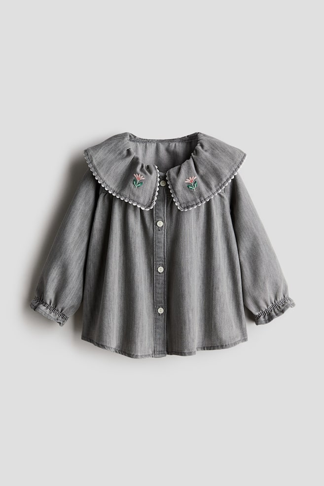 Джинсовая блузка с воротником Питер Пэн H&M, мультиколор
Джинсовая блузка с воротником Питер Пэн H&M, мультиколор