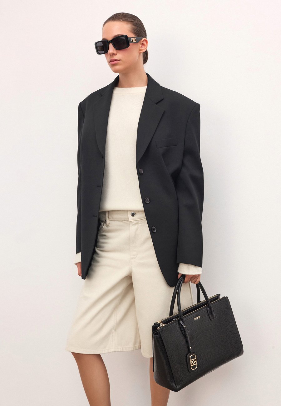 Сумка Kazar DOMINICA , Black
Сумка Kazar DOMINICA , Black