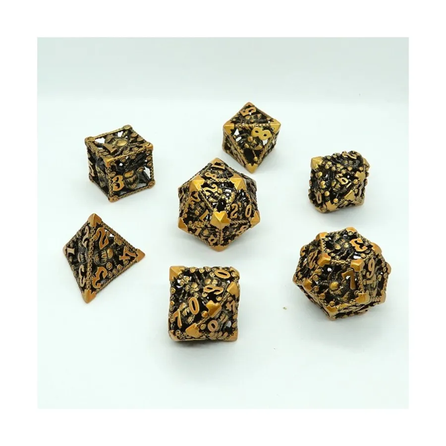 Полый металлический поликомплект латунь Beholden (7), Metal Dice (Chronicle Cards)
Полый металлический поликомплект латунь Beholden (7), Metal Dice (Chronicle Cards)