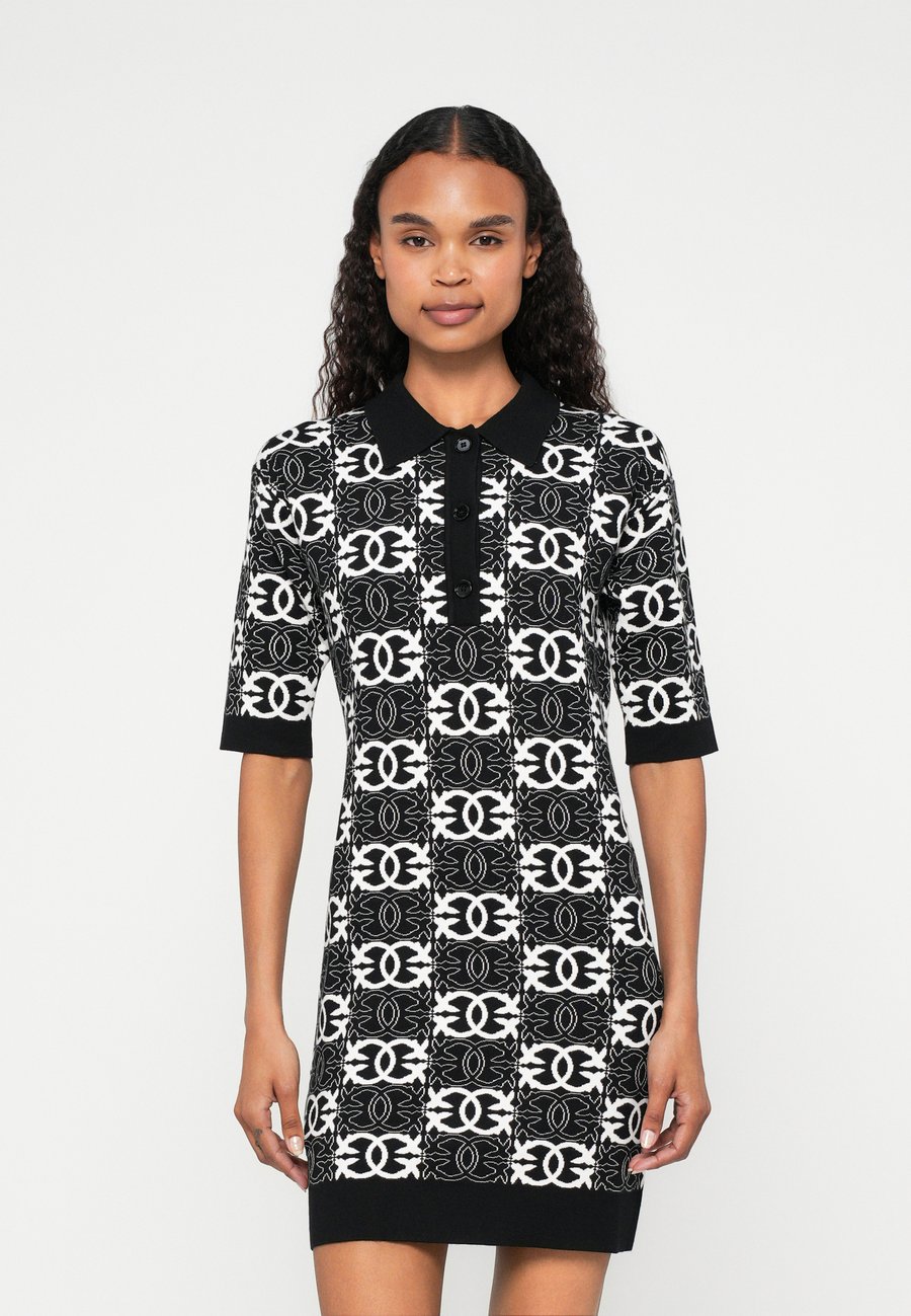 Платье Pinko ALL OR NOTHING ABITO, Nero/Bianco/Black
Платье Pinko ALL OR NOTHING ABITO, Nero/Bianco/Black