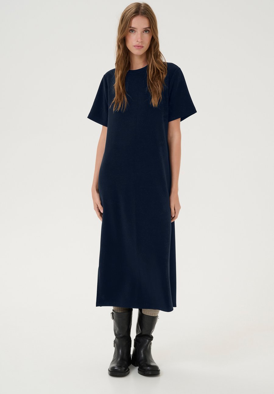 Платье My Essential Wardrobe Day dress, Dark Sapphire Blue/Dark Blue
Платье My Essential Wardrobe Day dress, Dark Sapphire Blue/Dark Blue