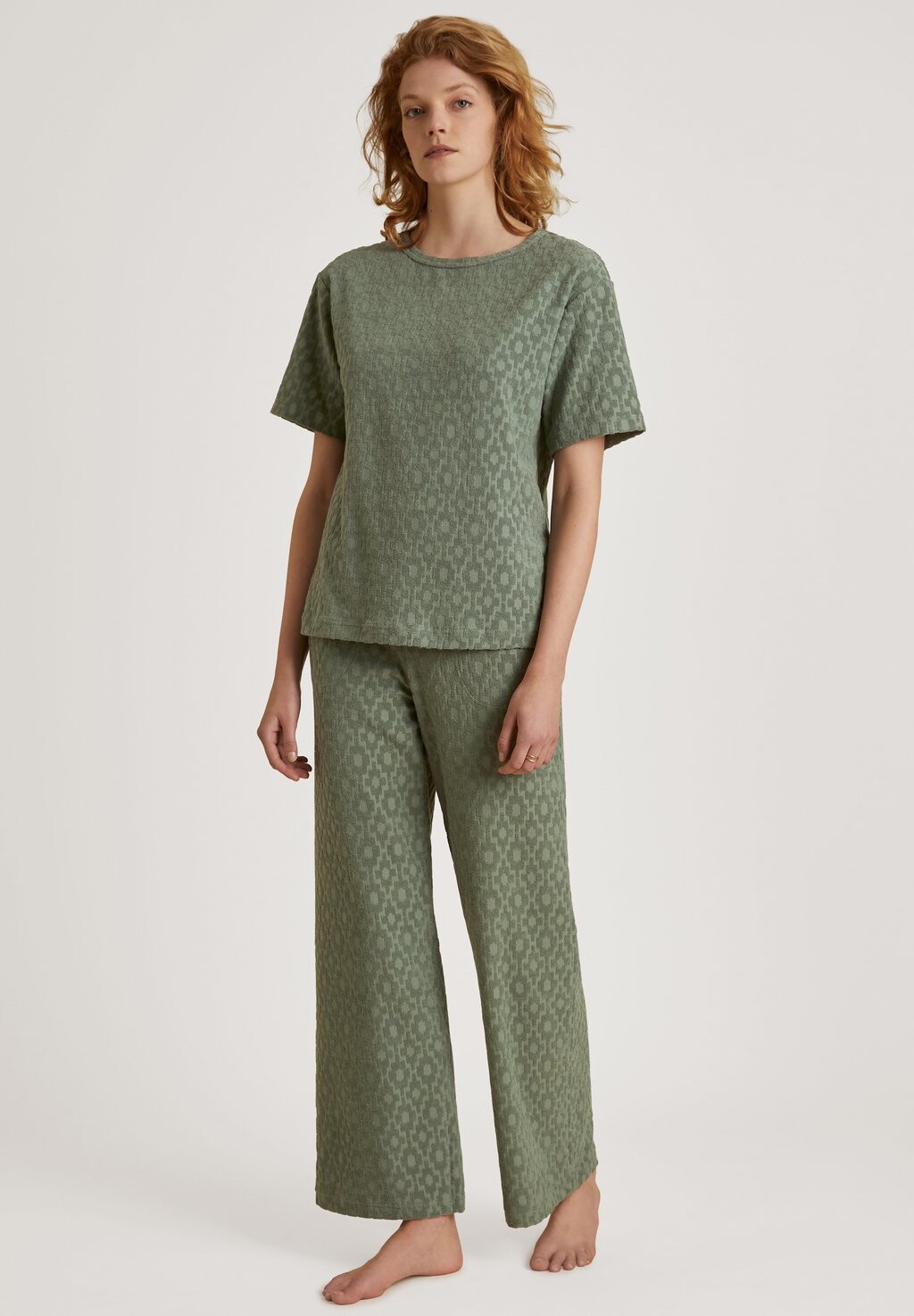 Верх пижамы LOUNGE HEALING Calida, оливковый
Верх пижамы LOUNGE HEALING Calida, оливковый