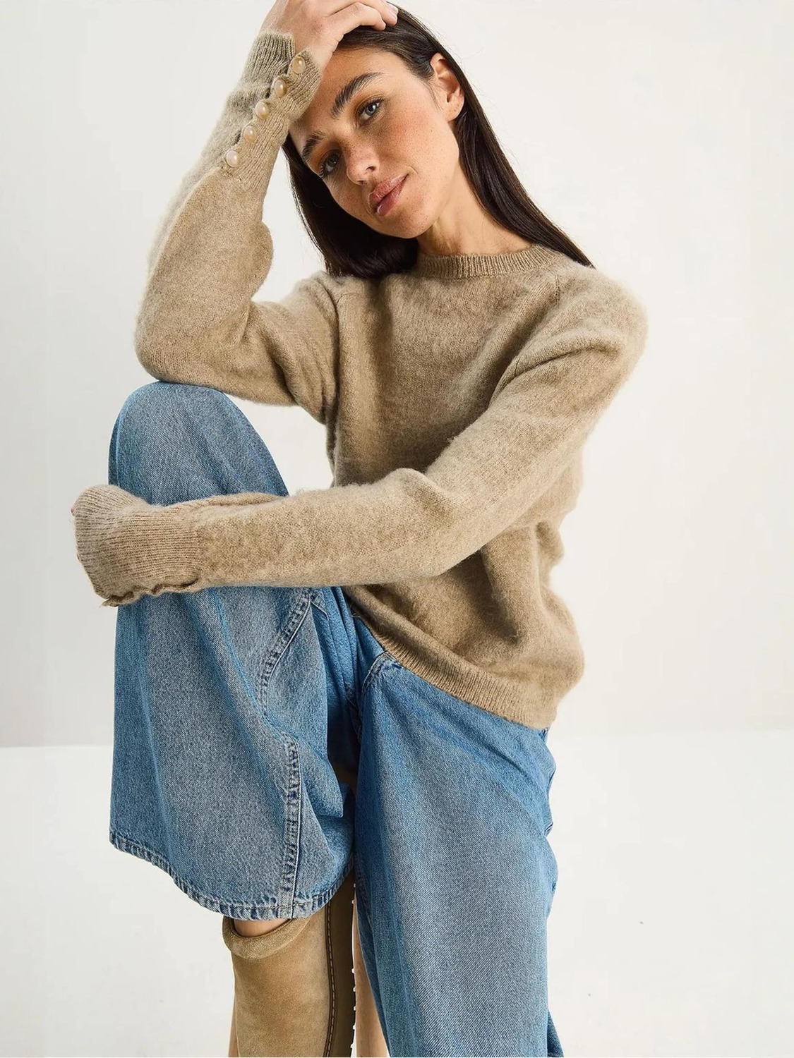 Bianco Lucci Свитер в цвете Camel
Bianco Lucci Свитер в цвете Camel