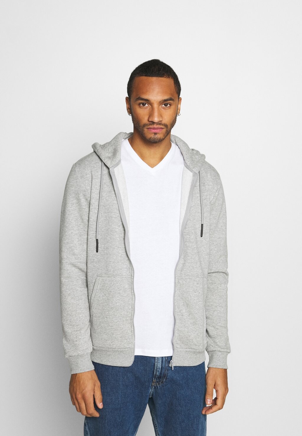 Толстовка на молнии ONSCERES LIFE ZIP HOODIE Only & Sons, светло-серый
Толстовка на молнии ONSCERES LIFE ZIP HOODIE Only & Sons, светло-серый