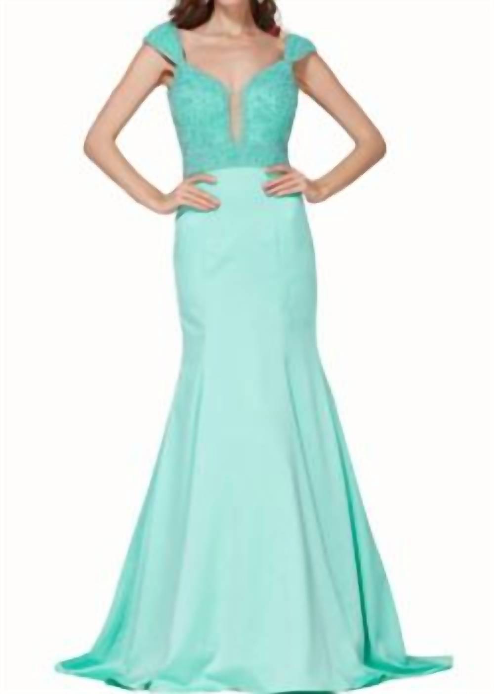 Платье из атласа с бисером цвета морской волны Angela & Alison, цвет aqua
Платье из атласа с бисером цвета морской волны Angela & Alison, цвет aqua