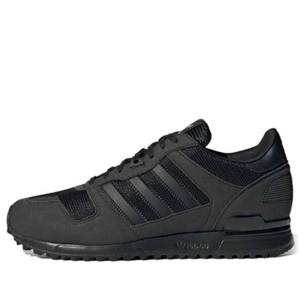 Кроссовки оригинал zx 700 Adidas, черный
Кроссовки оригинал zx 700 Adidas, черный