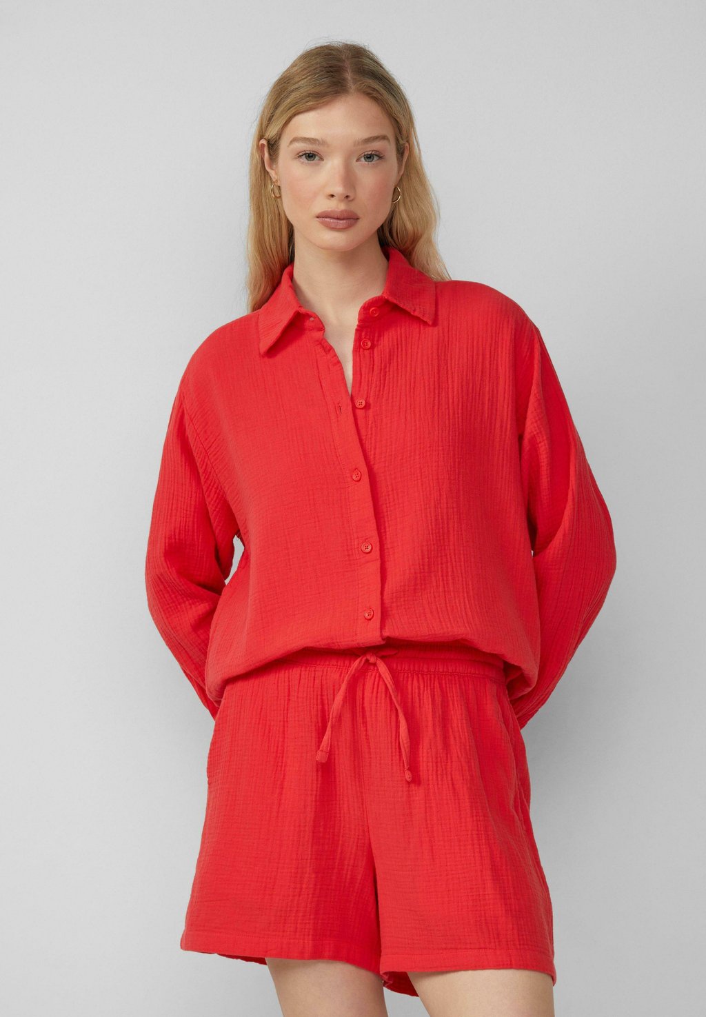 Блузка на пуговицах QS, красный
Блузка на пуговицах QS, красный