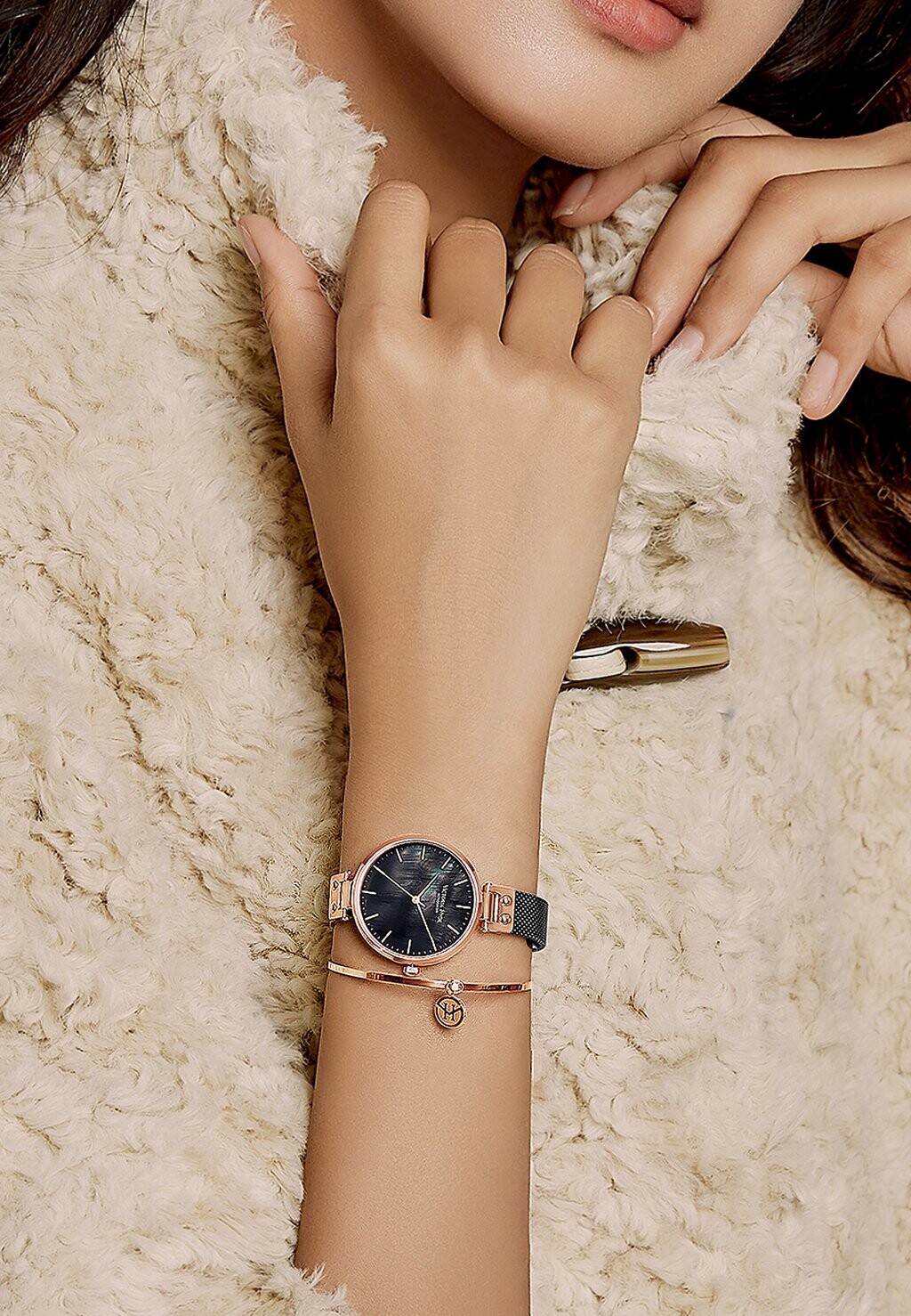 Часы Victoria Hyde
Часы Victoria Hyde