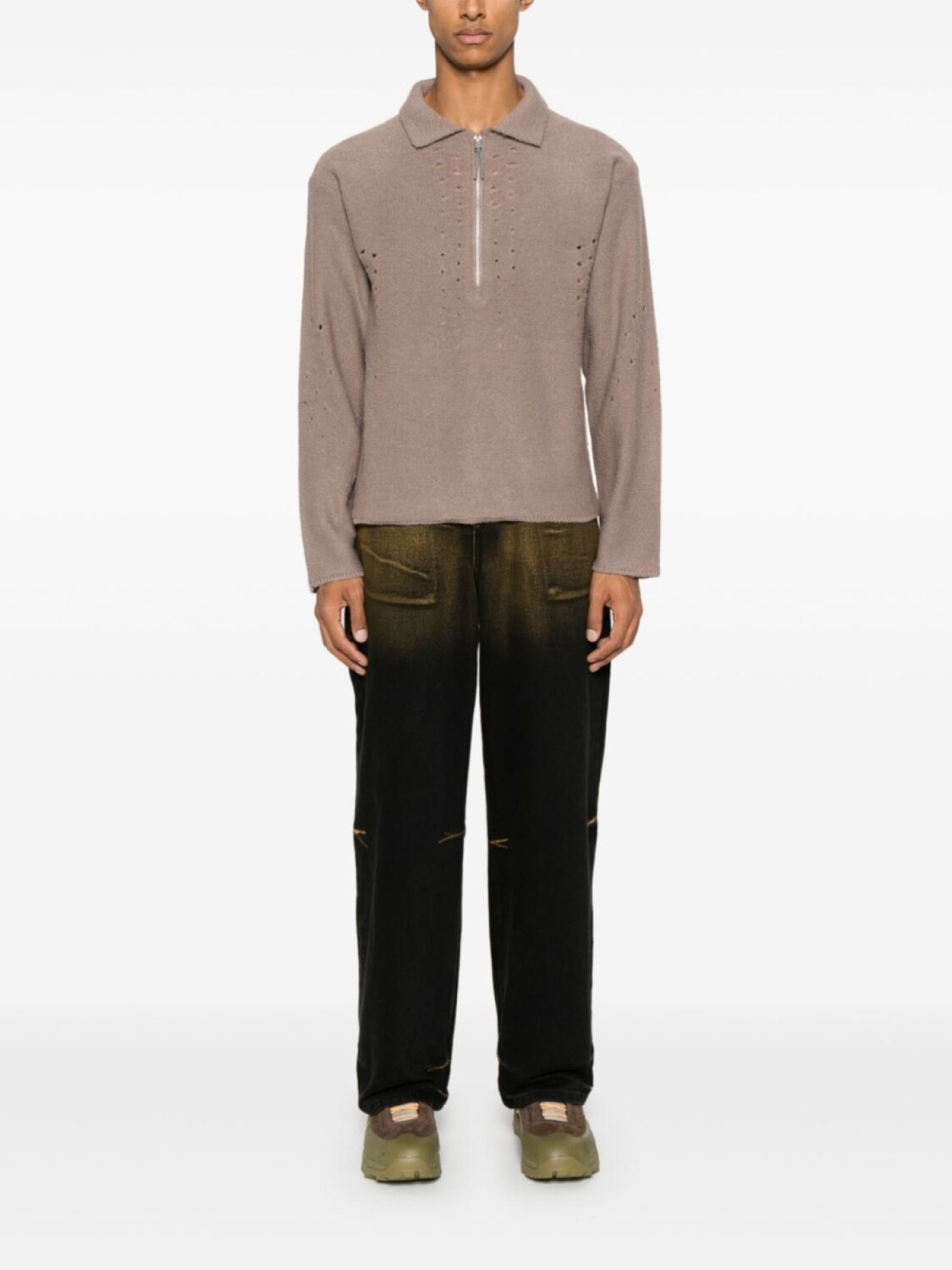 ROA свитер с перфорацией, нейтральный цвет
ROA свитер с перфорацией, нейтральный цвет