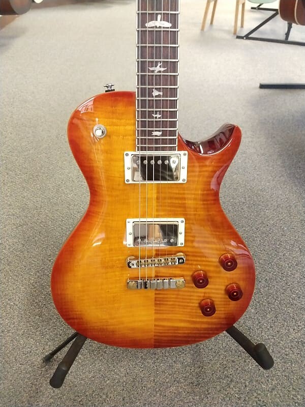 Электрогитара PRS Paul Reed Smith SE McCarty 594 Singlecut Vintage Sunburst with PRS SE Gigbag
Электрогитара PRS Paul Reed Smith SE McCarty 594 Singlecut Vintage Sunburst with PRS SE Gigbag